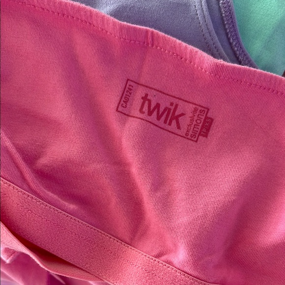 Pink Halter Top - Picture 9 of 9